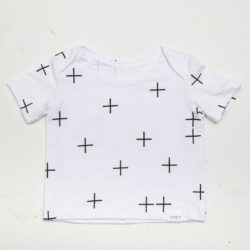 Black And White T-Shirt : 0 – 3 Months