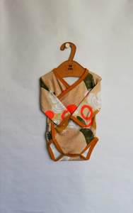 WRAP ONESIE – BREAKFAST TEA LS AW20