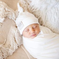 Giggle & Beans Swaddle Set | Whisper with Beanie